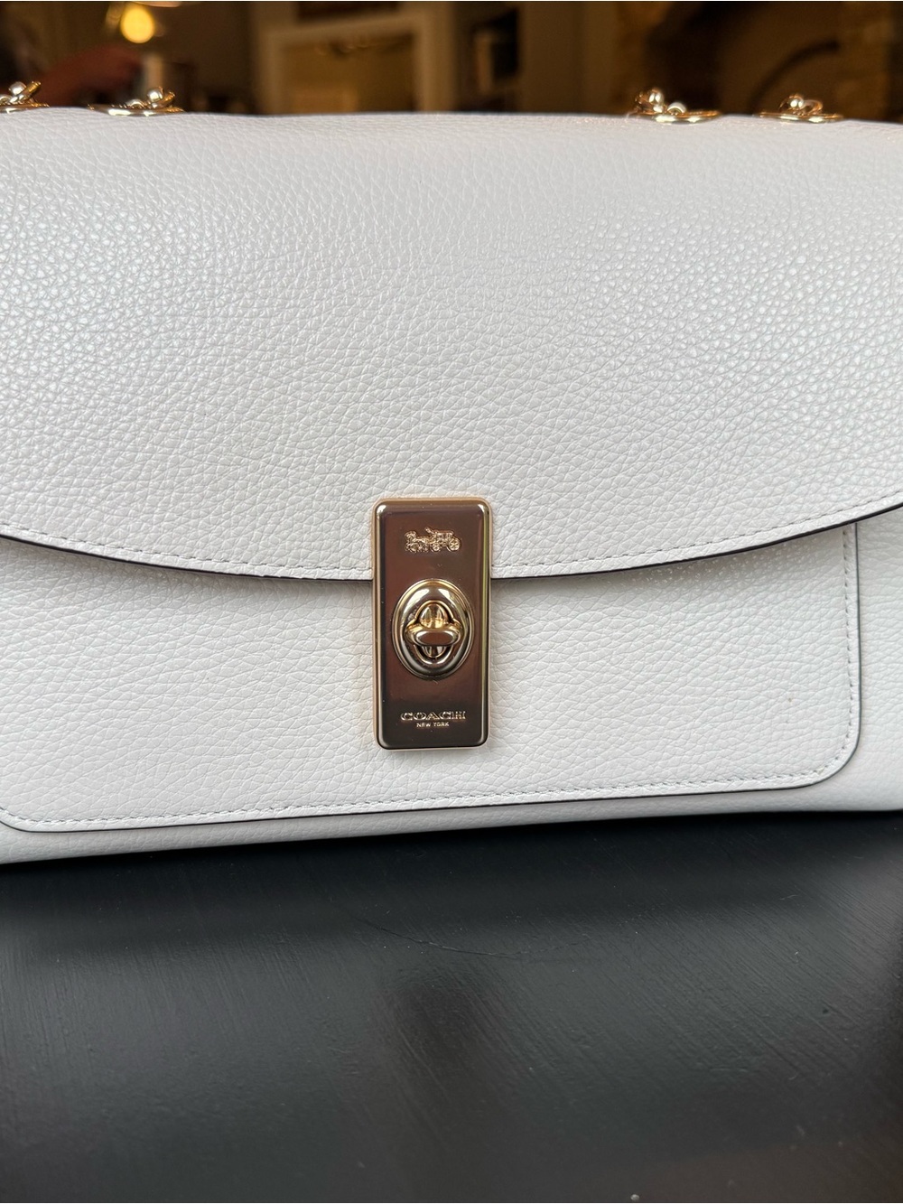 Coach White Leather Shoulder Bag with Gold Chain and Brown Handle - Picture 4 of 7